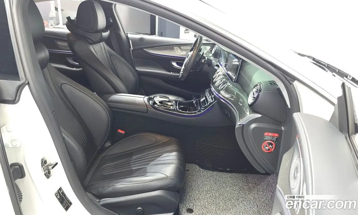 Mercedes-Benz CLS-Class 2019 1.9 автомат (гидро), фото 15 Mercedes-Benz CLS-Class 2019 1.9 автомат (гидро), фото 15