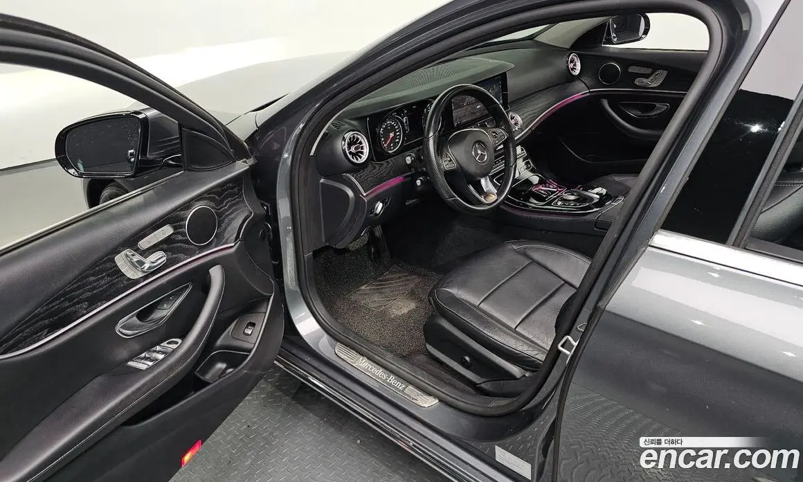 Mercedes-Benz E-Class 2017 2.0 автомат (гидро), фото 12