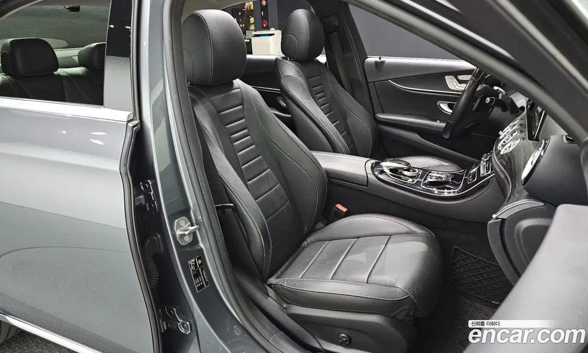 Mercedes-Benz E-Class 2017 2.0 автомат (гидро), фото 15