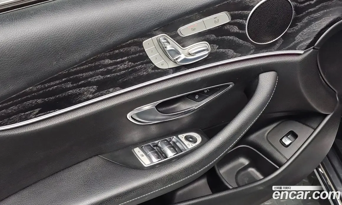 Mercedes-Benz E-Class 2017 2.0 автомат (гидро), фото 24