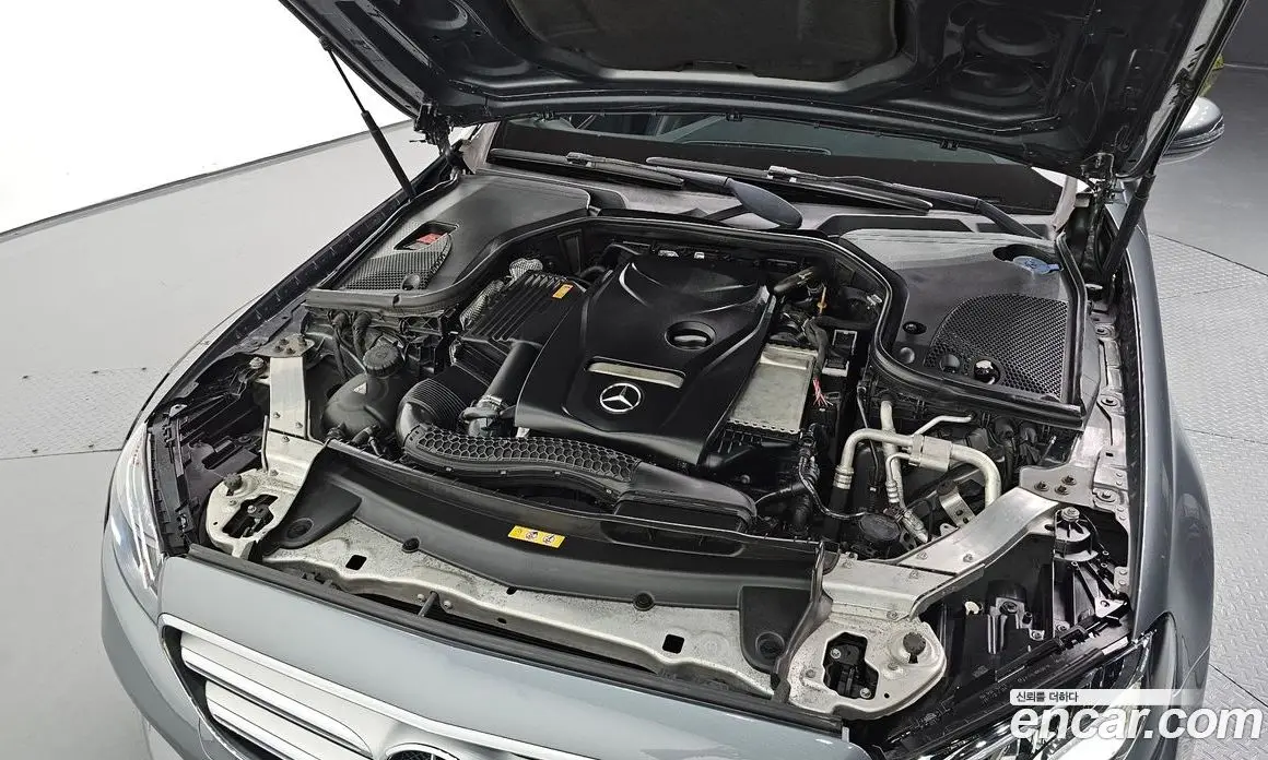 Mercedes-Benz E-Class 2017 2.0 автомат (гидро), фото 5