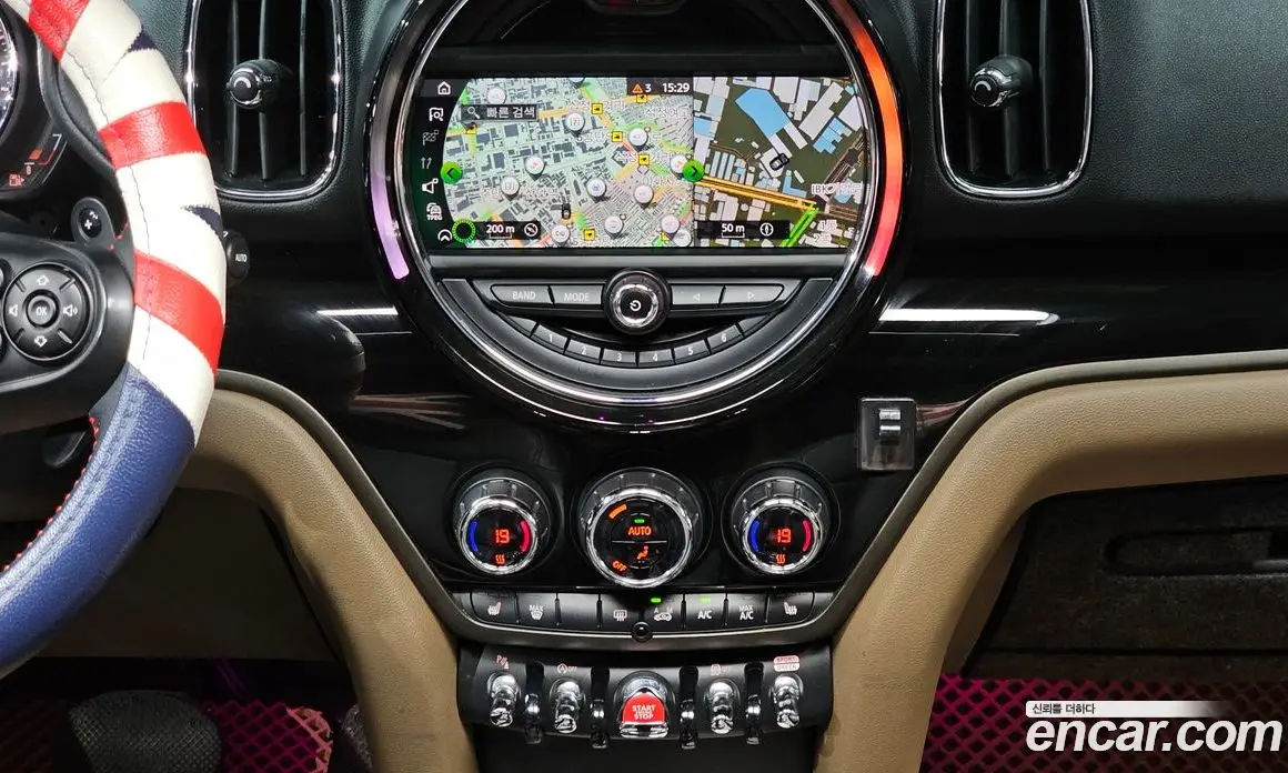 Mini Countryman 2020 2.0 автомат (гидро), фото 19 Mini Countryman 2020 2.0 автомат (гидро), фото 19