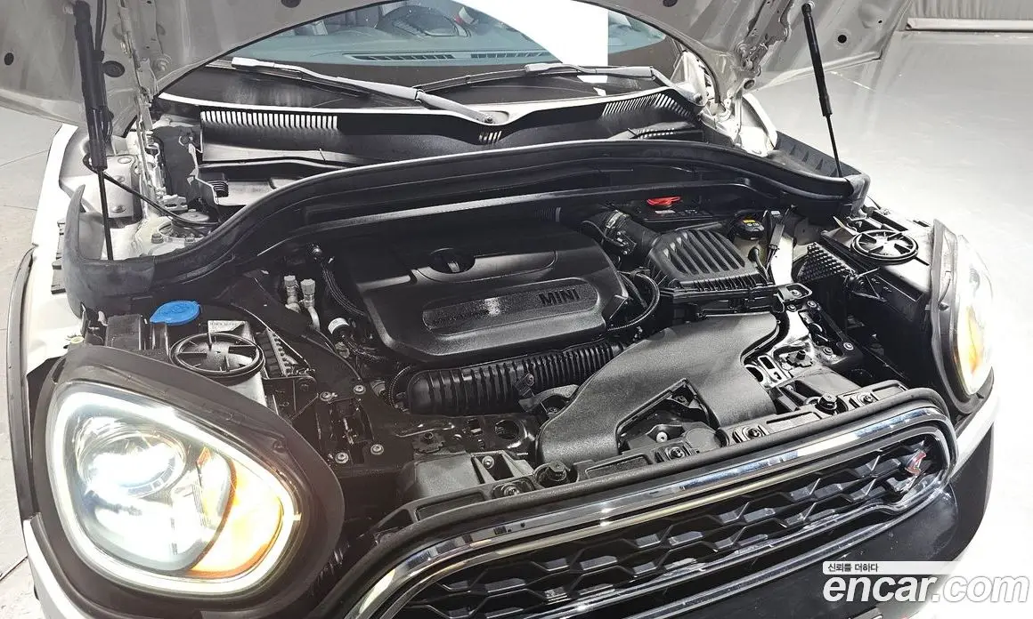 Mini Countryman 2020 2.0 автомат (гидро), фото 6 Mini Countryman 2020 2.0 автомат (гидро), фото 6