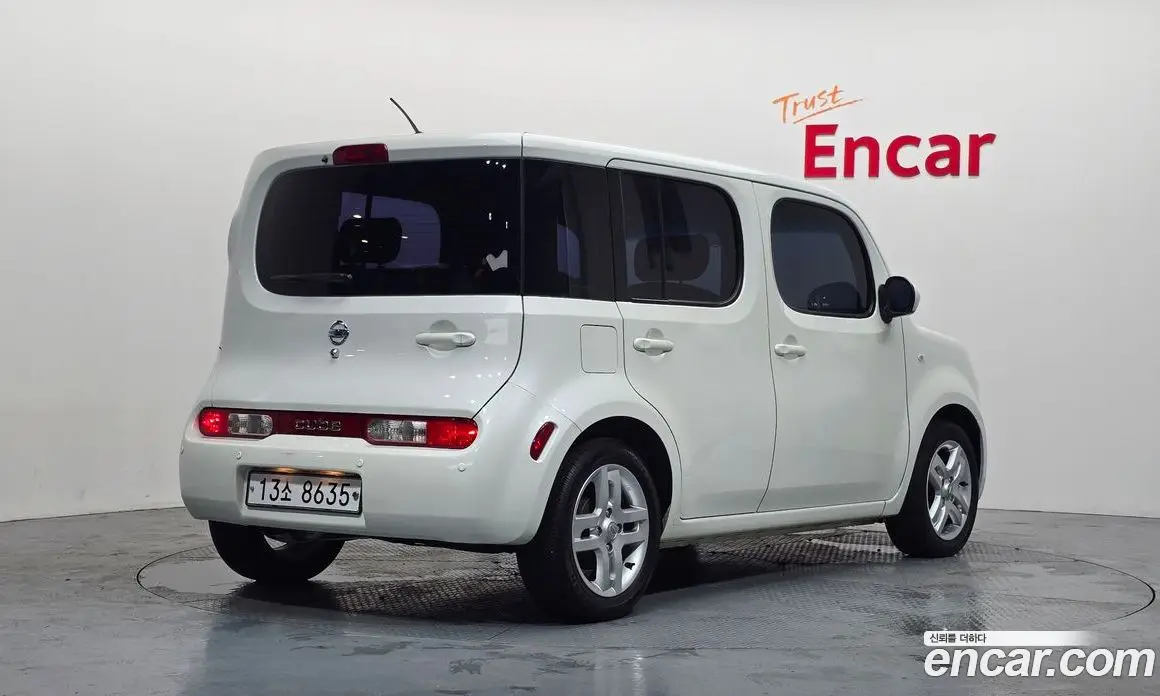 Nissan Cube 2012 1.8 автомат (гидро), фото 2 Nissan Cube 2012 1.8 автомат (гидро), фото 2