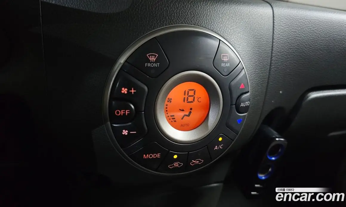 Nissan Cube 2012 1.8 автомат (гидро), фото 18 Nissan Cube 2012 1.8 автомат (гидро), фото 18
