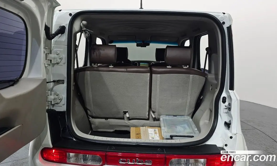 Nissan Cube 2012 1.8 автомат (гидро), фото 19 Nissan Cube 2012 1.8 автомат (гидро), фото 19