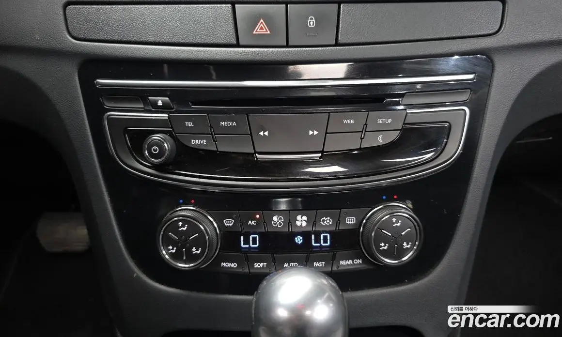 Peugeot 508 2014 2.0 автомат (гидро), фото 16 Peugeot 508 2014 2.0 автомат (гидро), фото 16