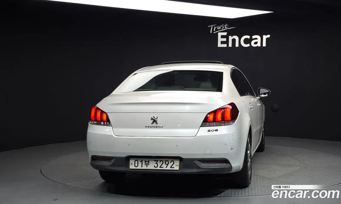 Peugeot 508 2014 2.0 автомат (гидро), фото 4 Peugeot 508 2014 2.0 автомат (гидро), фото 4
