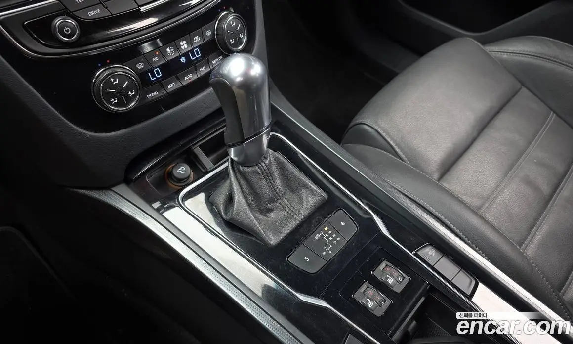 Peugeot 508 2014 2.0 автомат (гидро), фото 9 Peugeot 508 2014 2.0 автомат (гидро), фото 9
