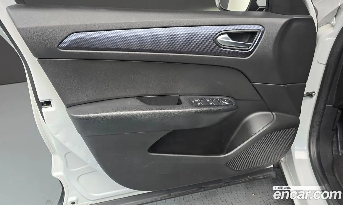 Renault (Samsung) XM3 2020 1.6 автомат (гидро), фото 14 Renault (Samsung) XM3 2020 1.6 автомат (гидро), фото 14