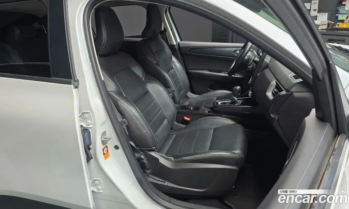 Renault (Samsung) XM3 2020 1.6 автомат (гидро), фото 16 Renault (Samsung) XM3 2020 1.6 автомат (гидро), фото 16