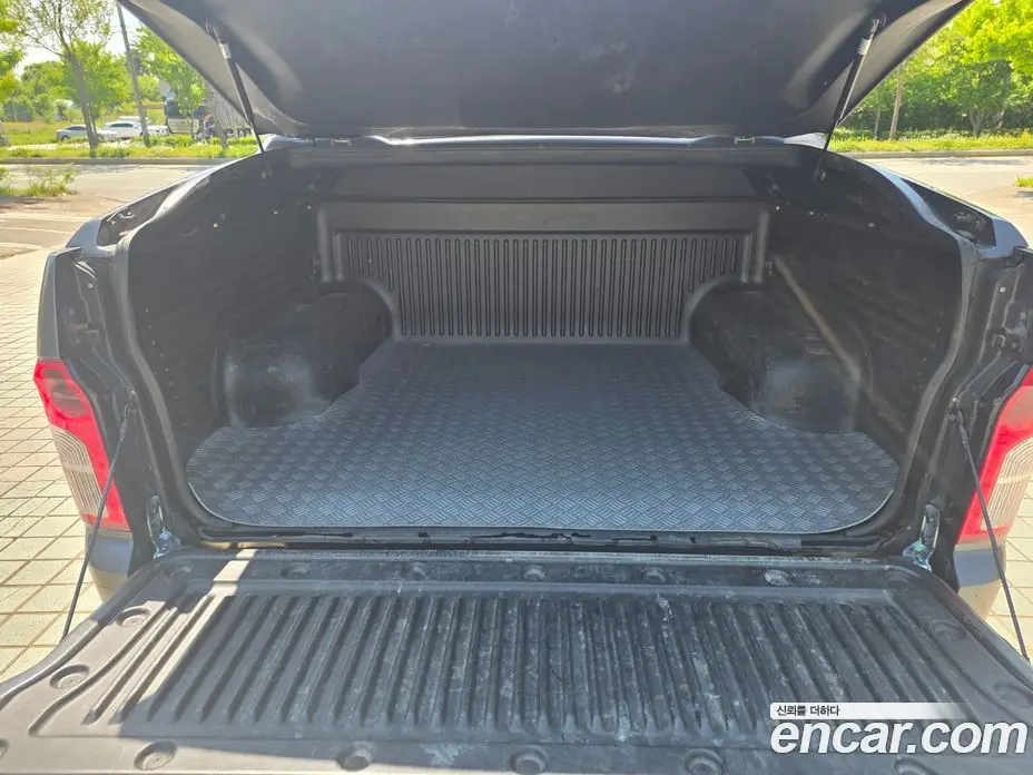 SsangYong Korando 2017 2.2 автомат (гидро), фото 13 SsangYong Korando 2017 2.2 автомат (гидро), фото 13