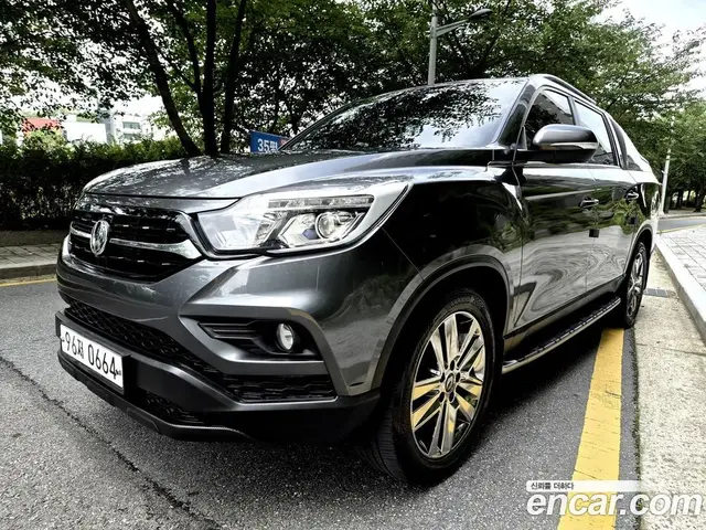 SsangYong Rexton 2018 2.2 автомат (гидро), миниатюра 1 SsangYong Rexton 2018 2.2 автомат (гидро), миниатюра 1