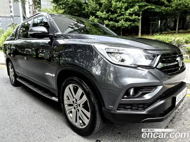 SsangYong Rexton 2018 2.2 автомат (гидро), миниатюра 3 SsangYong Rexton 2018 2.2 автомат (гидро), миниатюра 3