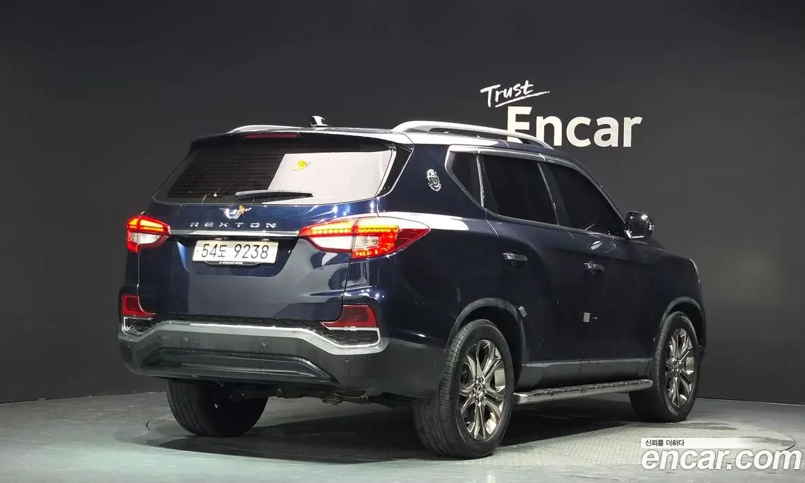 SsangYong Rexton 2018 2.2 автомат (гидро), фото 2 SsangYong Rexton 2018 2.2 автомат (гидро), фото 2
