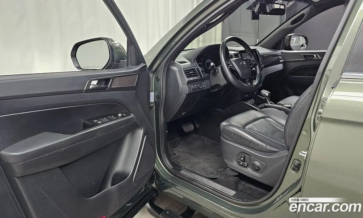 SsangYong Rexton 2021 2.2 автомат (гидро), фото 13 SsangYong Rexton 2021 2.2 автомат (гидро), фото 13