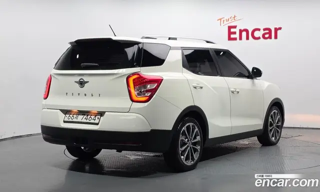 SsangYong TIBOLI 2016 1.6 автомат (гидро), миниатюра 1
