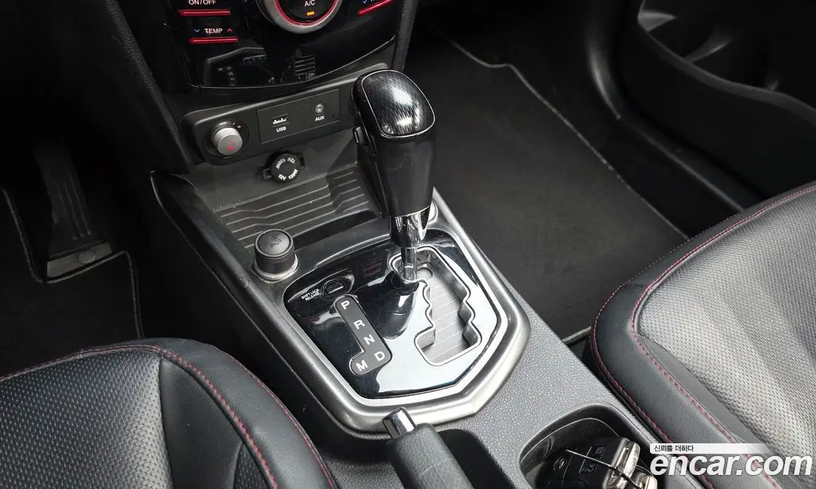 SsangYong TIBOLI 2016 1.6 автомат (гидро), фото 11