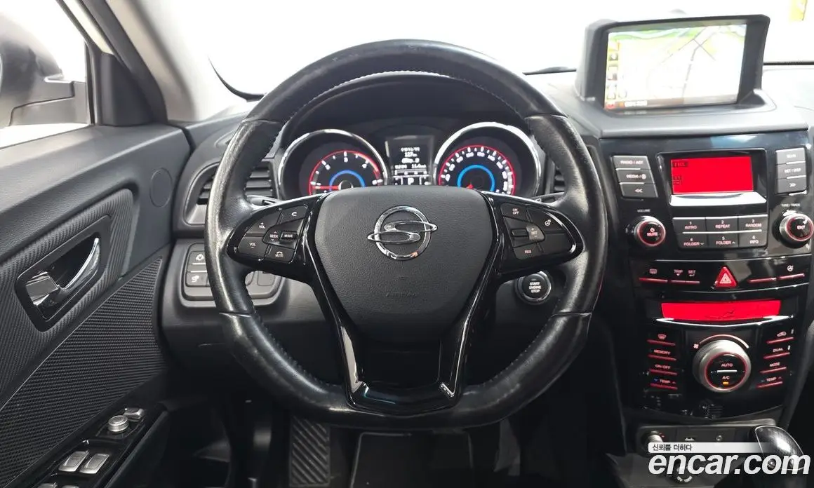 SsangYong TIBOLI 2016 1.6 автомат (гидро), фото 17