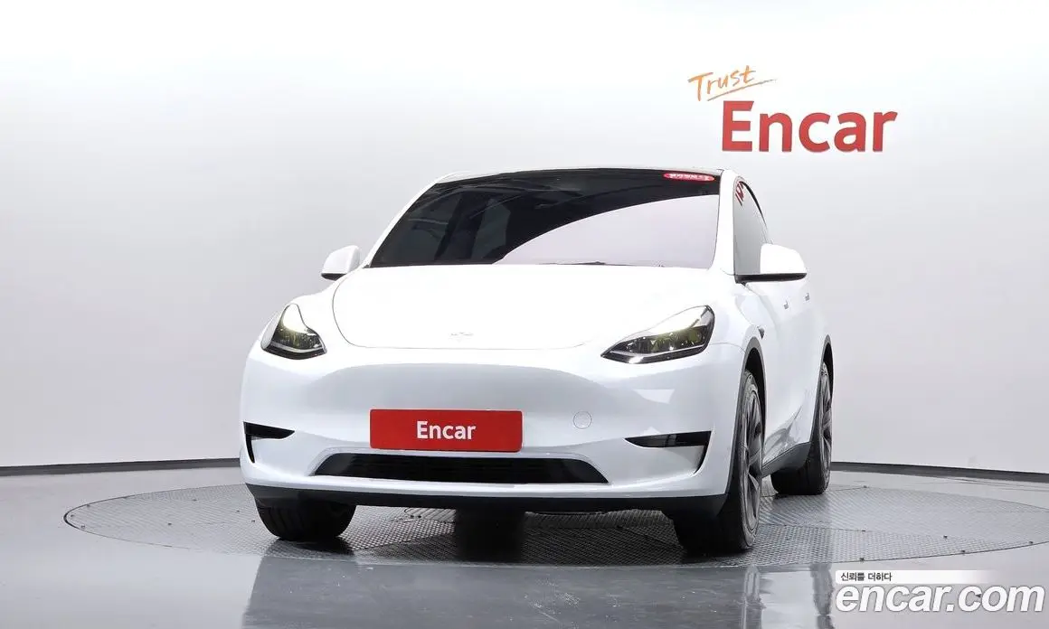 Tesla Model Y 2024 0.2 автомат (гидро), фото 2 Tesla Model Y 2024 0.2 автомат (гидро), фото 2