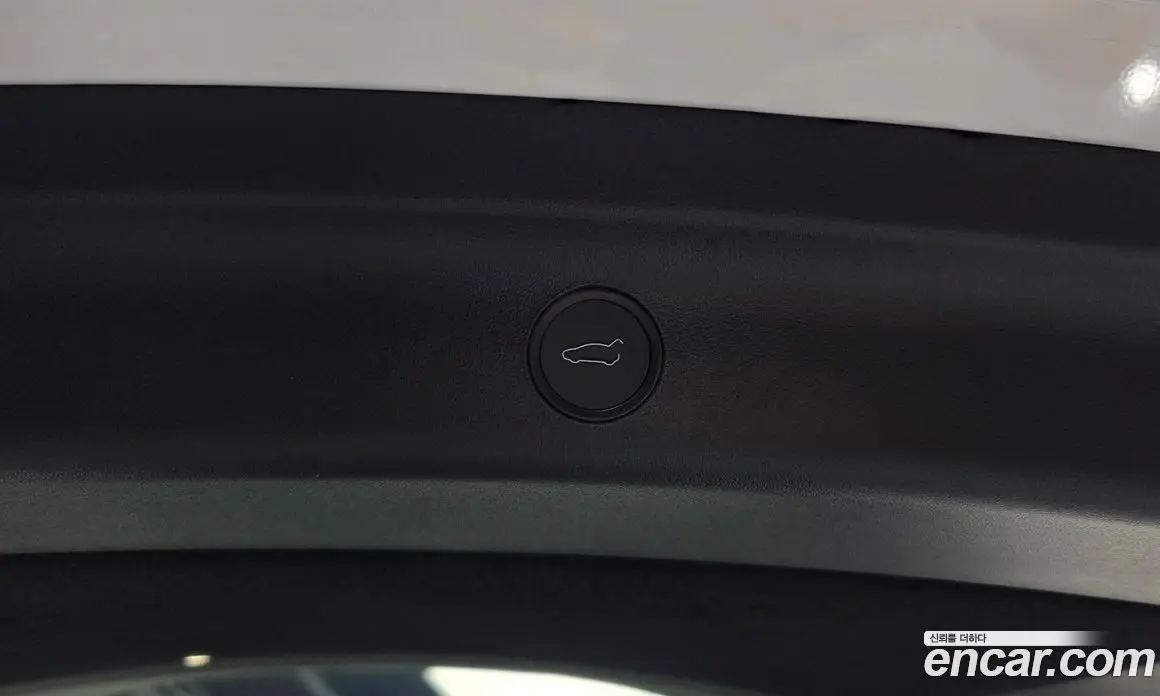 Tesla Model Y 2024 0.2 автомат (гидро), фото 31 Tesla Model Y 2024 0.2 автомат (гидро), фото 31