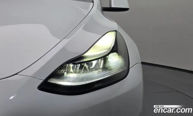 Tesla Model Y 2024 0.2 автомат (гидро), миниатюра 7 Tesla Model Y 2024 0.2 автомат (гидро), миниатюра 7