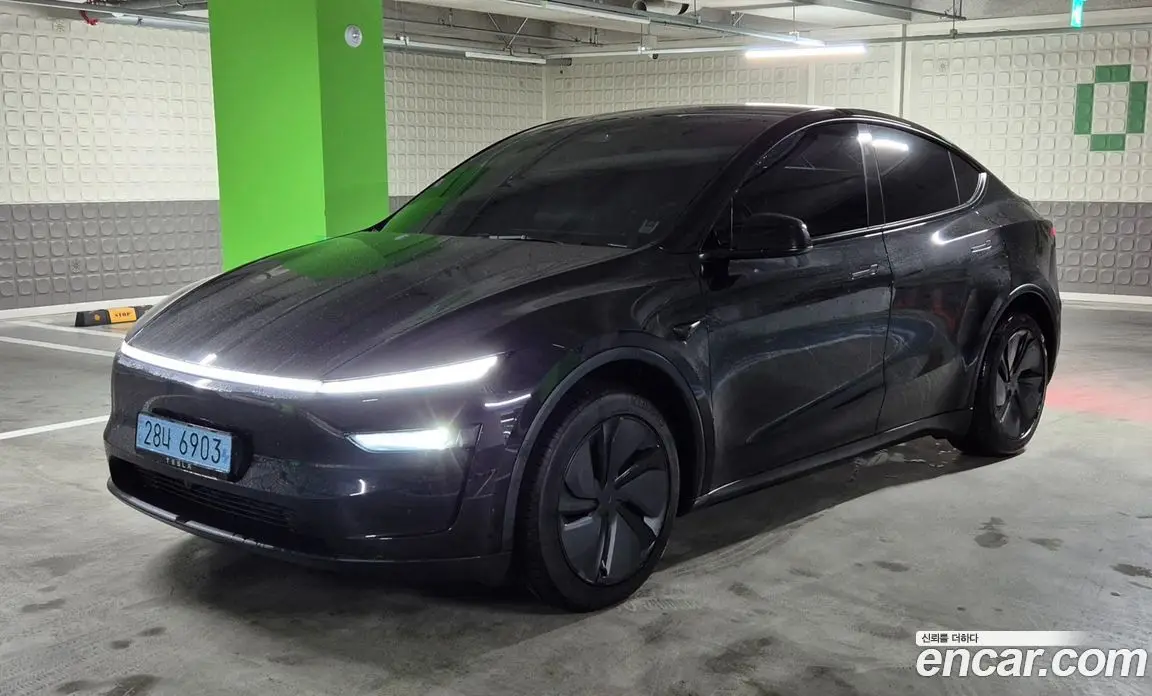 Tesla Model Y 2026 0.1 автомат (гидро), фото 2 Tesla Model Y 2026 0.1 автомат (гидро), фото 2