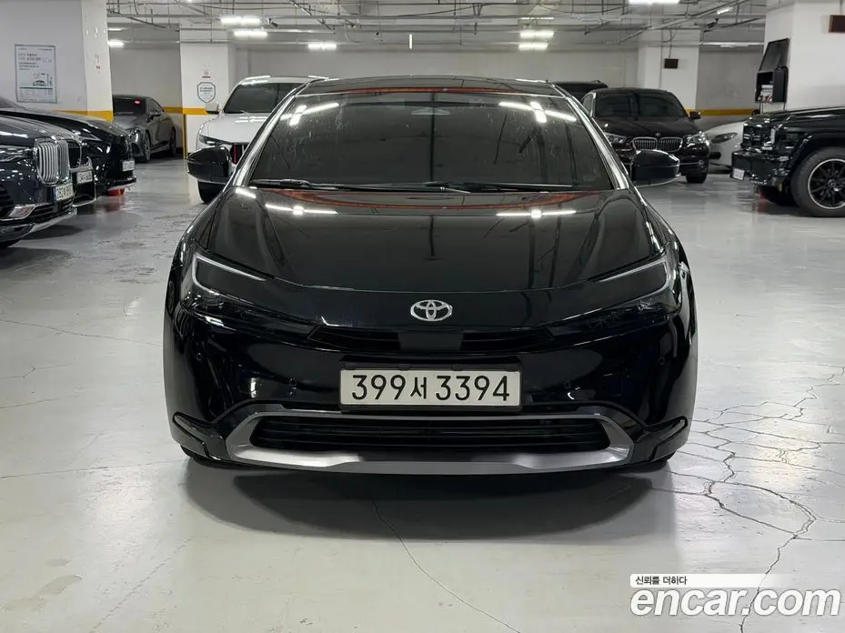 Toyota Prius 2024 2.0 автомат (гидро), фото 2 Toyota Prius 2024 2.0 автомат (гидро), фото 2