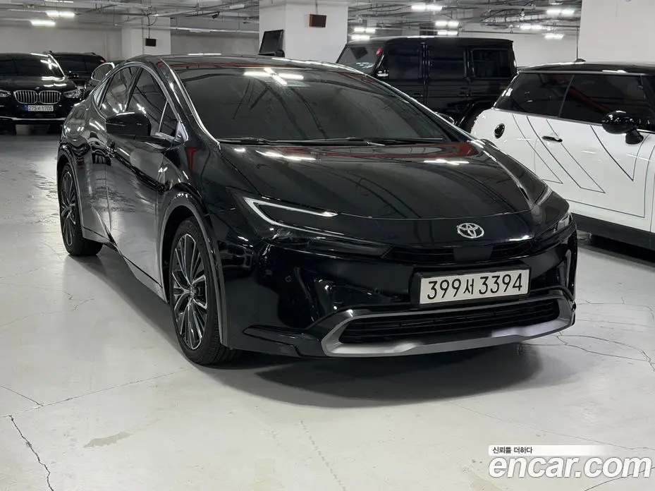 Toyota Prius 2024 2.0 автомат (гидро), фото 3 Toyota Prius 2024 2.0 автомат (гидро), фото 3