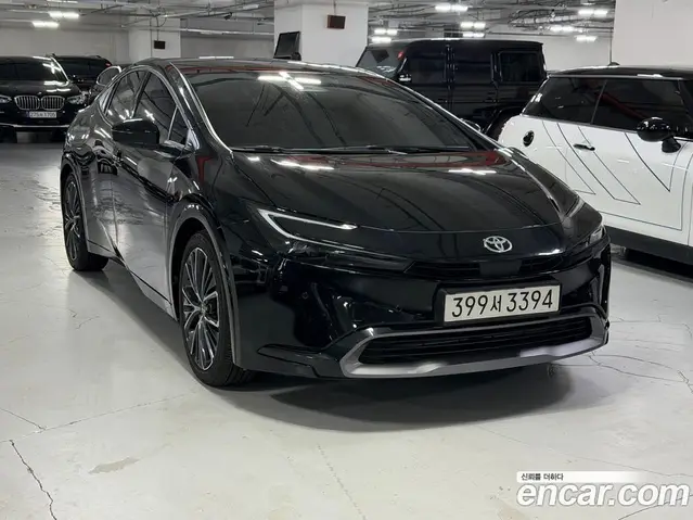 Toyota Prius 2024 2.0 автомат (гидро), миниатюра 3 Toyota Prius 2024 2.0 автомат (гидро), миниатюра 3