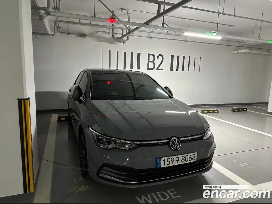 Volkswagen Golf 2022 2.0 автомат (гидро), фото 3 Volkswagen Golf 2022 2.0 автомат (гидро), фото 3