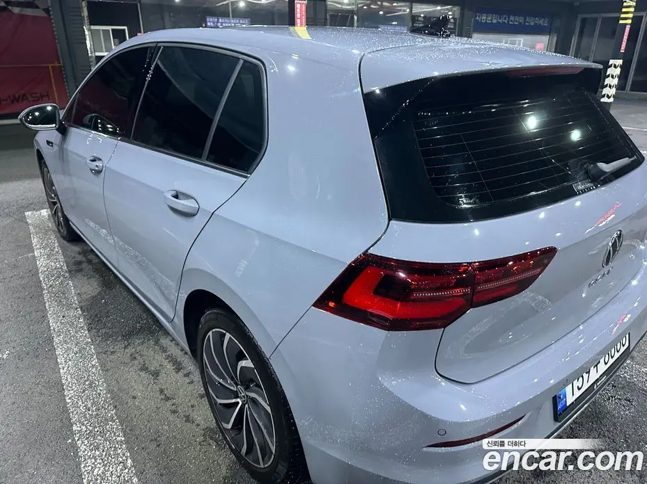 Volkswagen Golf 2022 2.0 автомат (гидро), фото 5 Volkswagen Golf 2022 2.0 автомат (гидро), фото 5