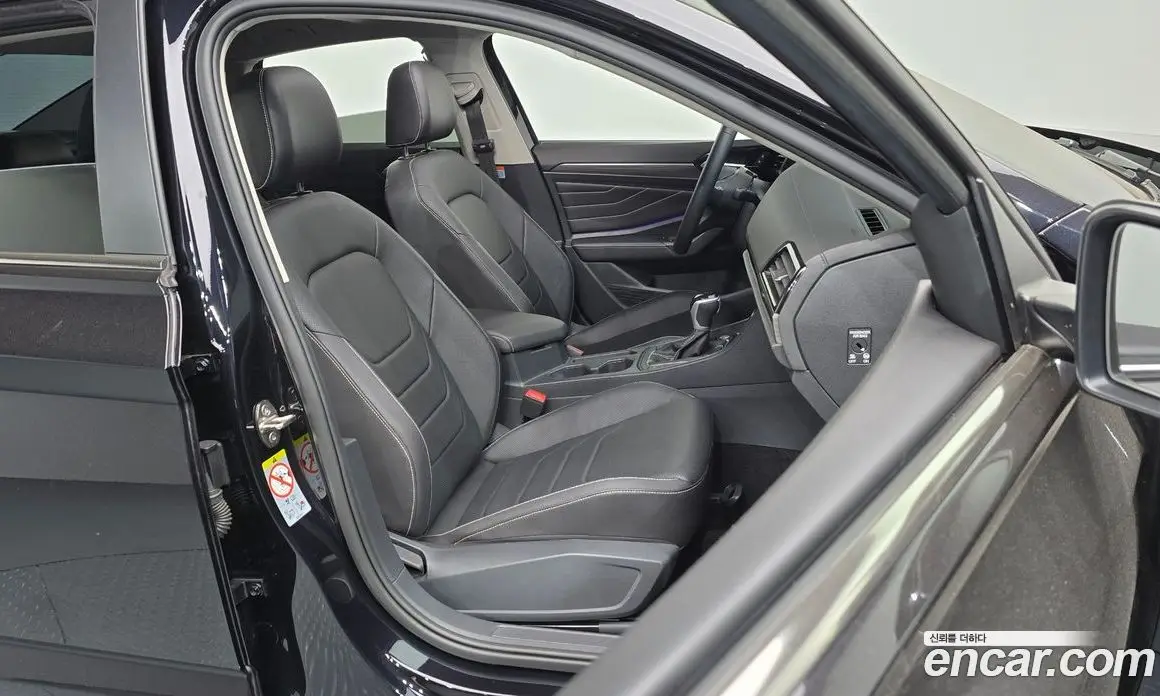 Volkswagen Jetta 2023 1.5 автомат (гидро), фото 12 Volkswagen Jetta 2023 1.5 автомат (гидро), фото 12