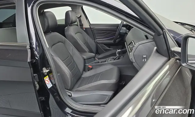 Volkswagen Jetta 2023 1.5 автомат (гидро), миниатюра 12