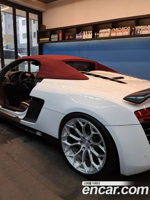 Audi R8 2015 5.2 автомат (гидро), миниатюра 2