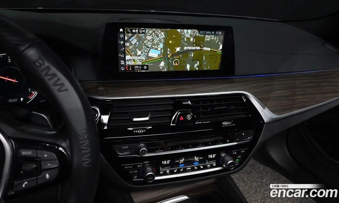 BMW 5 серия 2017 2.0 автомат (гидро), фото 14 BMW 5 серия 2017 2.0 автомат (гидро), фото 14
