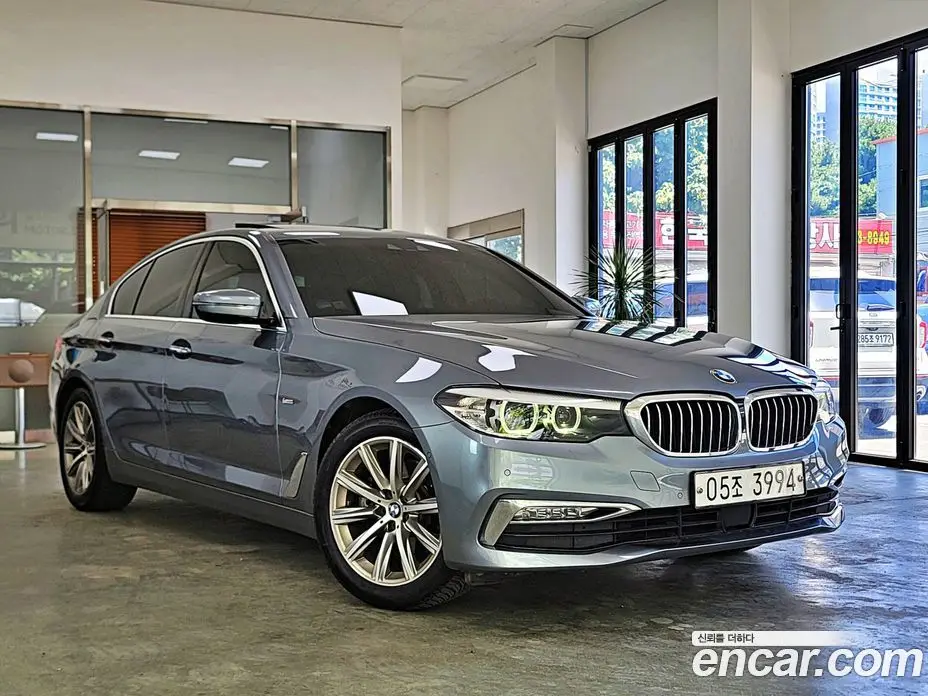 BMW 5 серия 2018 2.0 автомат (гидро), фото 1 BMW 5 серия 2018 2.0 автомат (гидро), фото 1