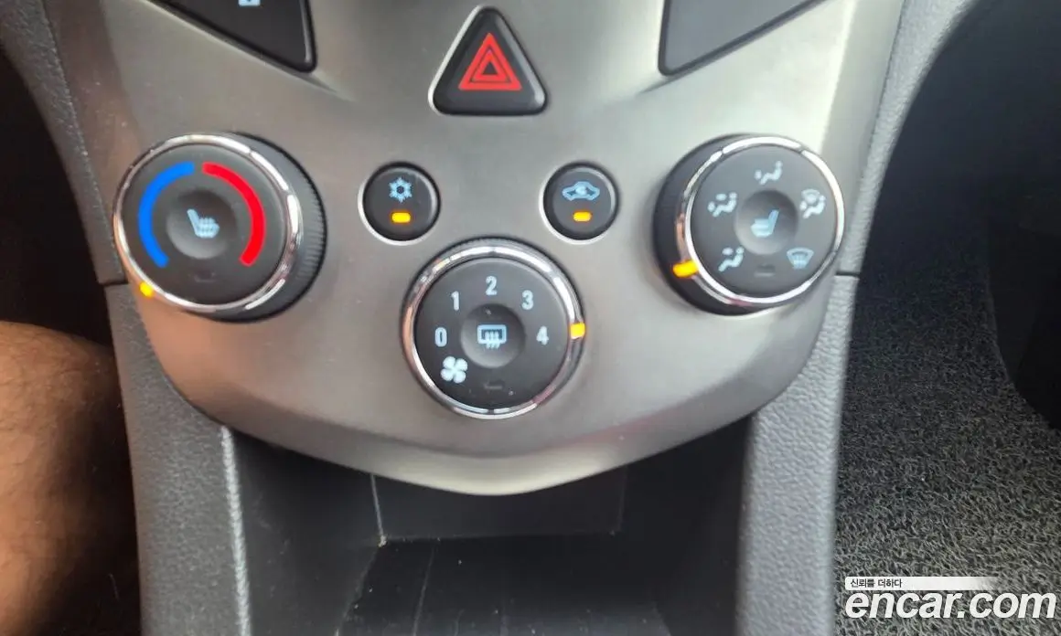 Chevrolet Aveo 2015 1.4 автомат (гидро), фото 18 Chevrolet Aveo 2015 1.4 автомат (гидро), фото 18