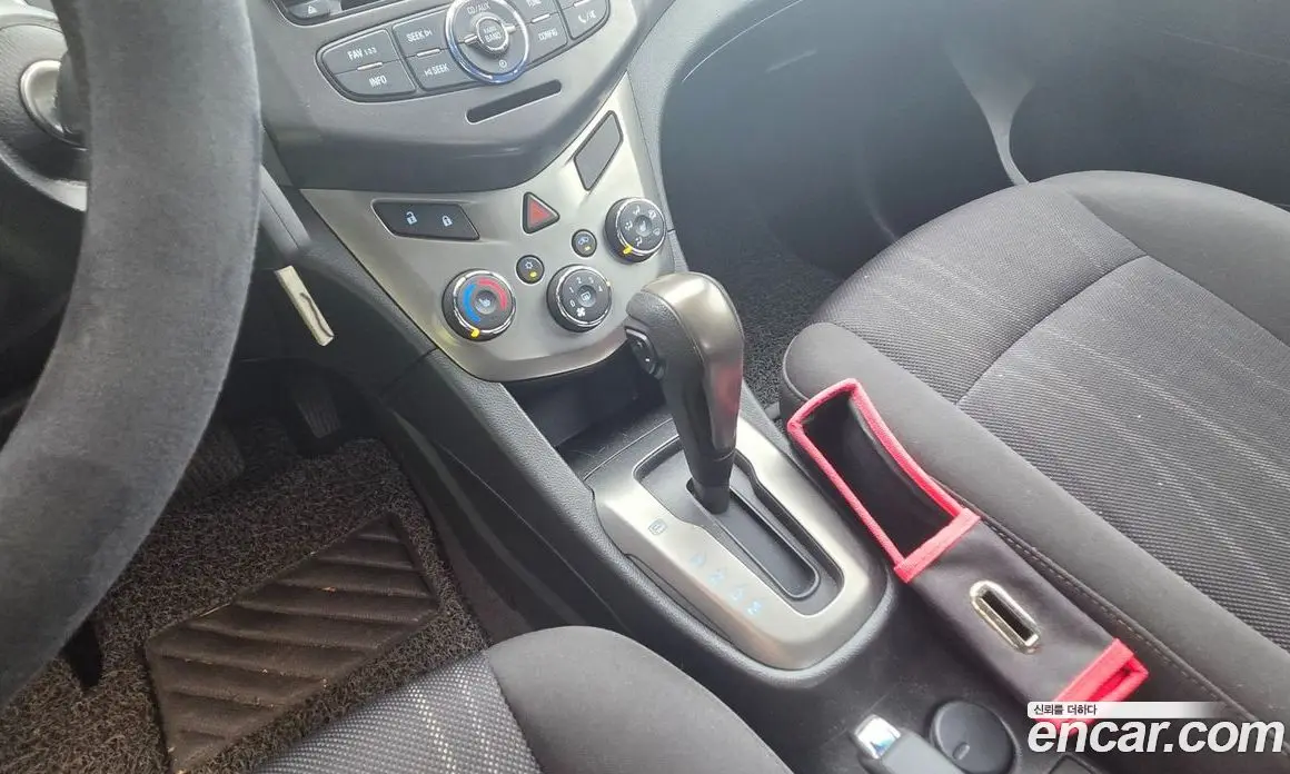 Chevrolet Aveo 2015 1.4 автомат (гидро), фото 9 Chevrolet Aveo 2015 1.4 автомат (гидро), фото 9