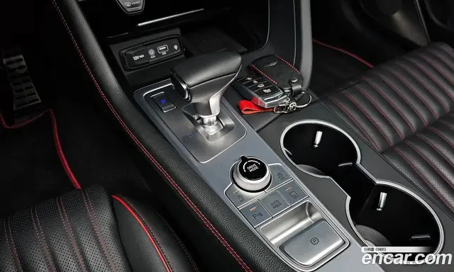Genesis G70 2019 3.3 автомат (гидро), миниатюра 11 Genesis G70 2019 3.3 автомат (гидро), миниатюра 11
