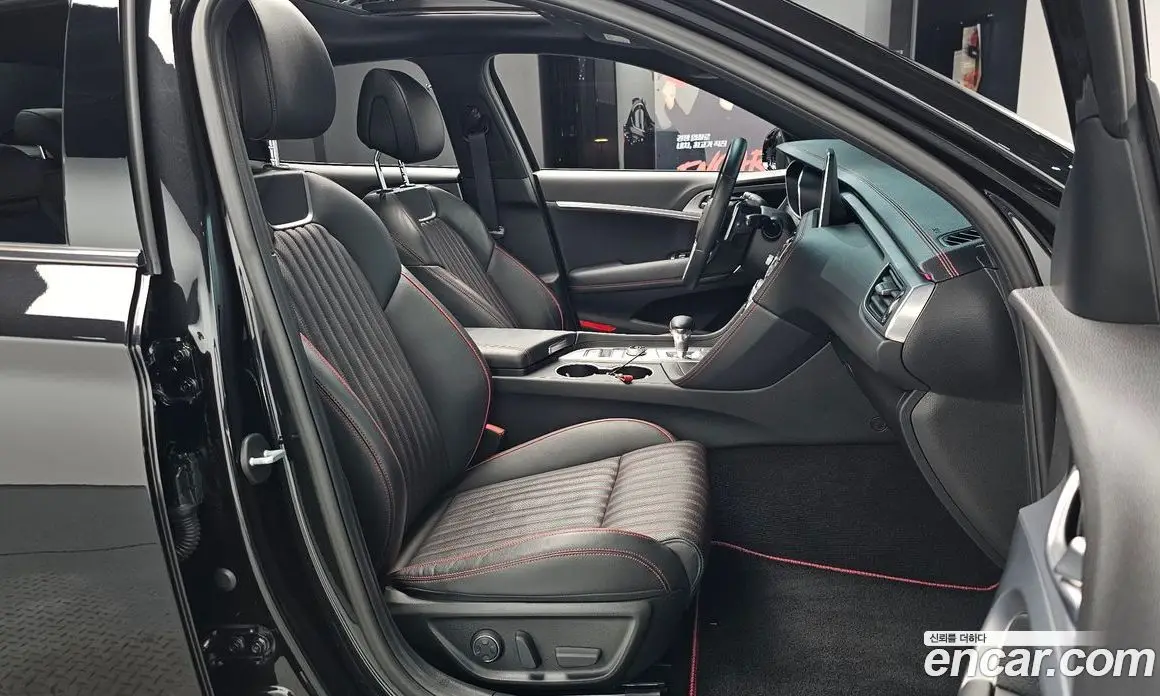 Genesis G70 2019 3.3 автомат (гидро), фото 16 Genesis G70 2019 3.3 автомат (гидро), фото 16