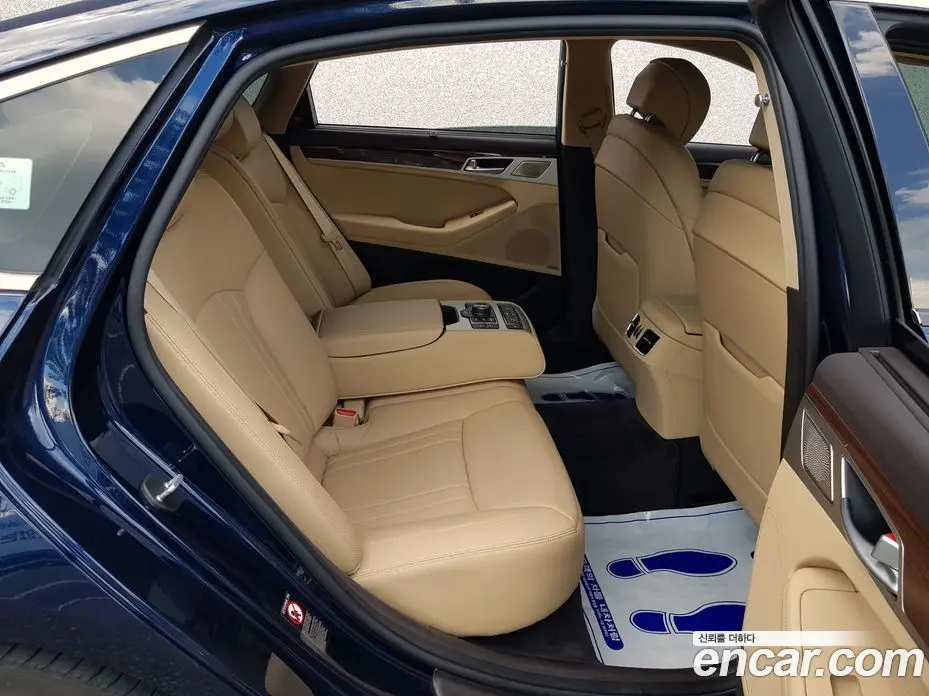 Genesis G80 2018 3.3 автомат (гидро), фото 9 Genesis G80 2018 3.3 автомат (гидро), фото 9