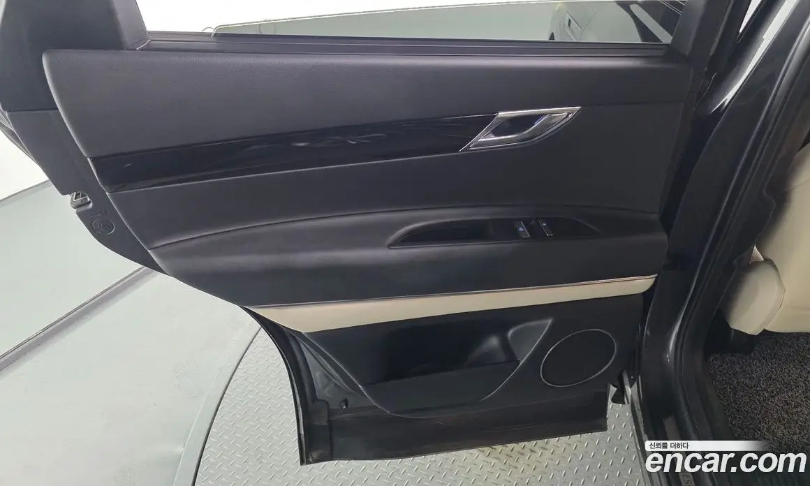 Genesis GV80 2020 3.0 автомат (гидро), фото 15 Genesis GV80 2020 3.0 автомат (гидро), фото 15