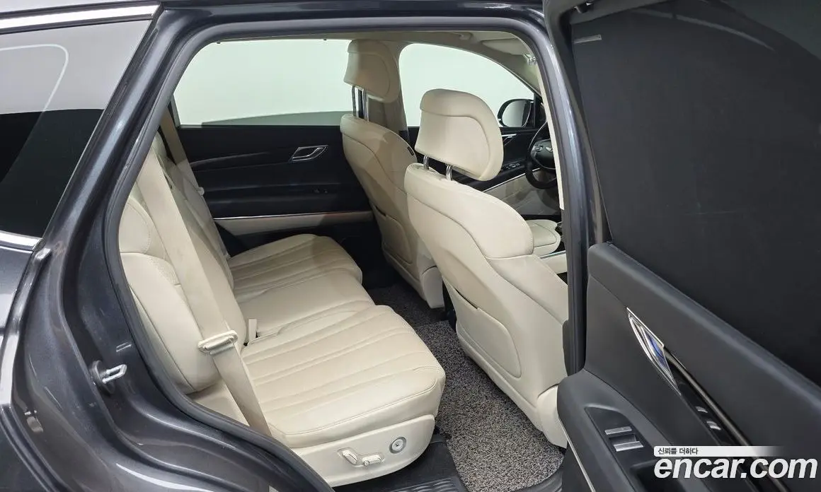 Genesis GV80 2020 3.0 автомат (гидро), фото 18 Genesis GV80 2020 3.0 автомат (гидро), фото 18