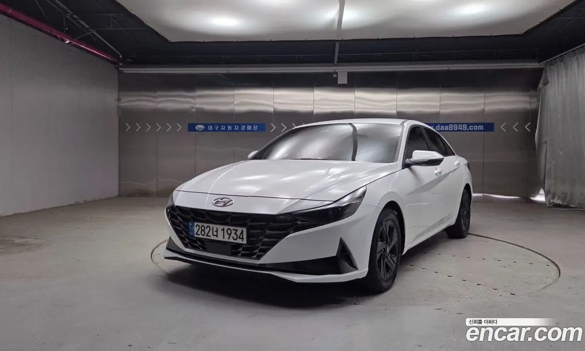 Hyundai Avante 2023 1.6 автомат (гидро), фото 1 Hyundai Avante 2023 1.6 автомат (гидро), фото 1