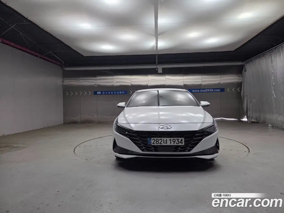 Hyundai Avante 2023 1.6 автомат (гидро), фото 3 Hyundai Avante 2023 1.6 автомат (гидро), фото 3