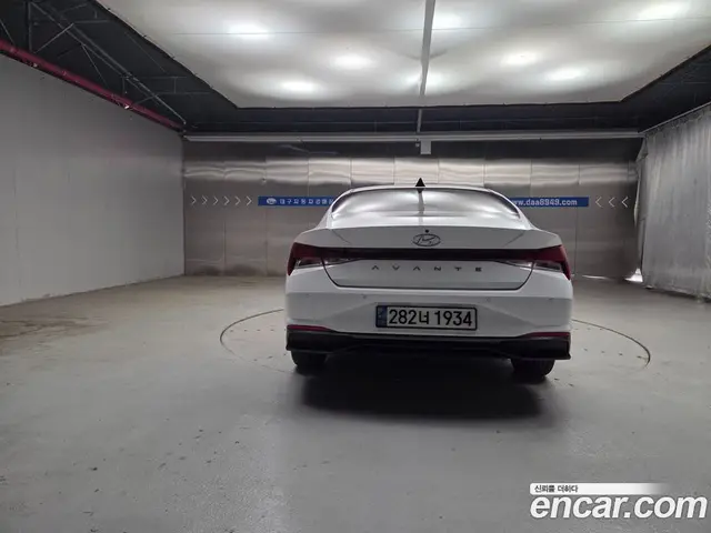 Hyundai Avante 2023 1.6 автомат (гидро), миниатюра 4 Hyundai Avante 2023 1.6 автомат (гидро), миниатюра 4