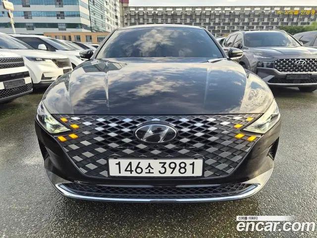 Hyundai Grandeur 2022 2.5 автомат (гидро), миниатюра 1 Hyundai Grandeur 2022 2.5 автомат (гидро), миниатюра 1