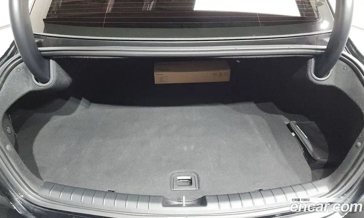 Hyundai Grandeur 2022 3.0 автомат (гидро), фото 25 Hyundai Grandeur 2022 3.0 автомат (гидро), фото 25
