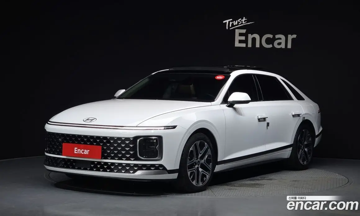 Hyundai Grandeur 2023 2.5 автомат (гидро), фото 1 Hyundai Grandeur 2023 2.5 автомат (гидро), фото 1